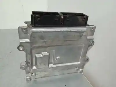 Recambio de automóvil de segunda mano de centralita motor uce para volvo v40 2.0 diesel cat referencias oem iam 31452623 mb2797009613 31452623