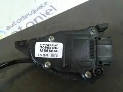 Second-hand car spare part accelerator pedal for mitsubishi space star (dg0) 1900 di-d avance oem iam references 30865642   Second-hand car spare part accelerator pedal for mitsubishi space star (dg0) 1900 di-d avance oem iam references 30865642