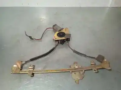 Peça sobressalente para automóvel em segunda mão elevador de vidros dianteira esquerda por daewoo lanos (klat) 1.3 referências oem iam 0130822004
