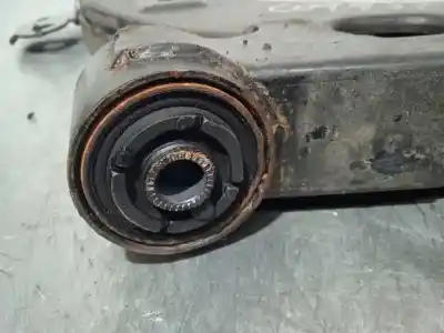Peça sobressalente para automóvel em segunda mão braço de suspensão inferior esquerdo dianteiro por kia carens 2.0 crdi ex monovolumen referências oem iam 0k2fa34350  
