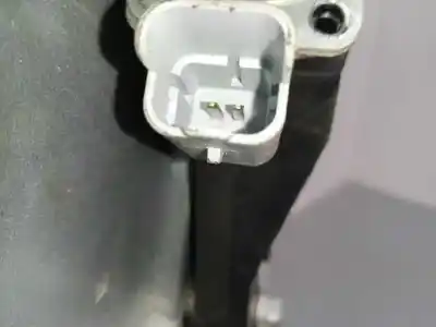 Second-hand car spare part passenger side right window regulator for kia venga basic oem iam references 824801p020 2 pins 5p 824801p020