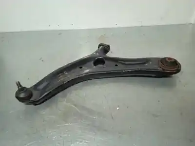 Second-hand car spare part front left lower suspension arm for kia venga basic oem iam references   