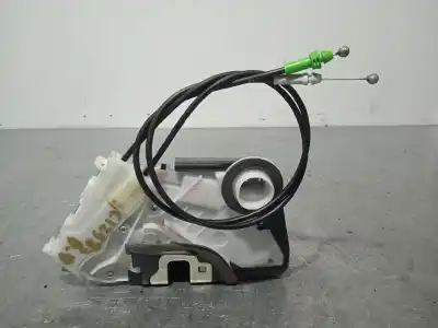 Second-hand car spare part front right door lock for toyota yaris hybrid active oem iam references 690300d550