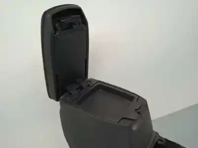 İkinci el araba yedek parçası orta koltuk için toyota auris business oem iam referansları 5891002160  5891002160