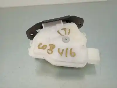 İkinci el araba yedek parçası bagaj / kapi kilidi için toyota auris business oem iam referansları 6935002090 3 pins 