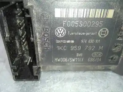 Second-hand car spare part right front window motor for seat leon (1p1) 1.6 bivalent - gasolina / gas licuado del petróleo. gpl oem iam references 1t0959702g  1t0959702g