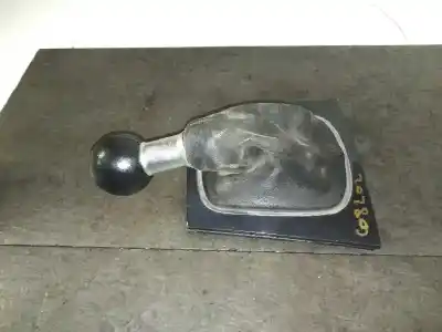 Pezzo di ricambio per auto di seconda mano POMELLO DELLA LEVA DEL CAMBIO per AUDI A3 (8P)  Riferimenti OEM IAM   