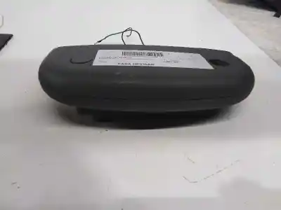 Автозапчастина б/у центральний гампов для hyundai h 1 h 1 furg.caja cerr.c. puerta посилання на oem iam   
