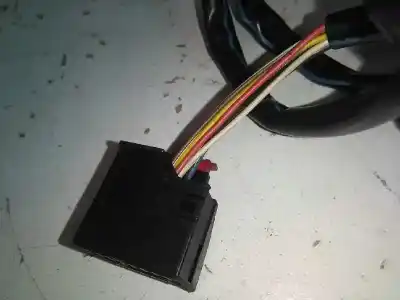 İkinci el araba yedek parçası sag arka görünüm için volkswagen passat berlina (3c2) highline oem iam referansları  abatible 6 cables 