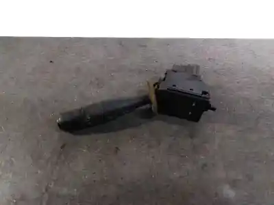 Peça sobressalente para automóvel em segunda mão Comutador De Piscas  por PEUGEOT 206 BERLINA E-Music Referências OEM IAM   