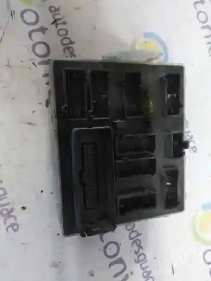 Second-hand car spare part fuse box unit for ford focus turnier (cak) ghia oem iam references 2m5t14a073bc  