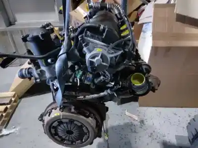 Pièce détachée automobile d'occasion moteur complet pour peugeot 806 universal studios port aventura références oem iam p8c  