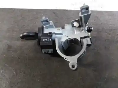 İkinci el araba yedek parçası Mars Salteri için MITSUBISHI COLT BERLINA 5 (Z30A) 1.1 CAT OEM IAM referansları MR587813  