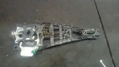 Pezzo di ricambio per auto di seconda mano maniglia esterna anteriore destra per opel corsa d catch me riferimenti oem iam   
