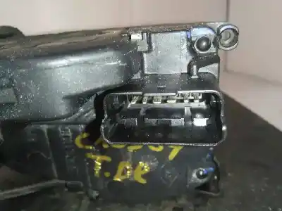 İkinci el araba yedek parçası arka sag kapi kilidi için renault megane iii sport tourer luxe oem iam referansları 825028873r 6 pins 