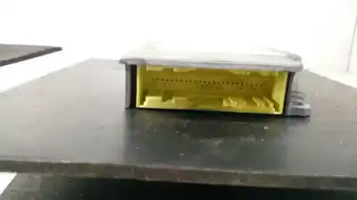 Peça sobressalente para automóvel em segunda mão centralina de airbag por skoda octavia berlina (1u2) classic referências oem iam 