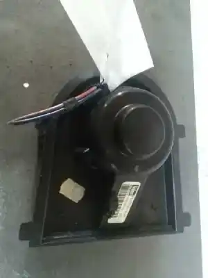 Piesă de schimb auto la mâna a doua Ventilator Habitaclu încalzire pentru VOLKSWAGEN GOLF IV BERLINA (1J1) Highline Referințe OEM IAM 1J1819021B  