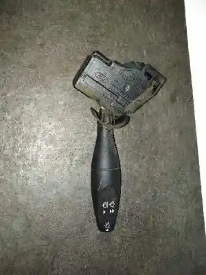 Peça sobressalente para automóvel em segunda mão comutador de limpa vidros por ford transit caja cerrada, larga (fy) (2000 =>) ft 330 2.4 90 cv / 66 kw referências oem iam 