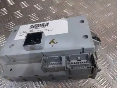 Peça sobressalente para automóvel em segunda mão caixa de fusíveis e relés por fiat punto berlina (188) 1.3 jtd classic referências oem iam 51744896  