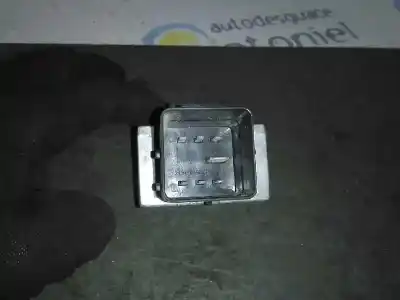 Автозапчастина б/у реле для nissan qashqai (j10) acenta посилання на oem iam 9640469680  