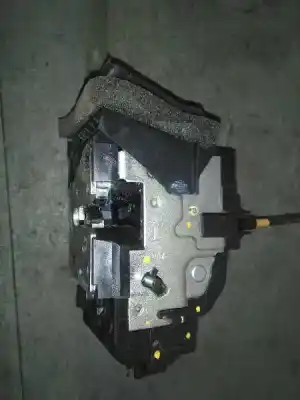Second-hand car spare part rear left door lock for nissan juke (f15) acenta oem iam references 82501ba60b  3 pin