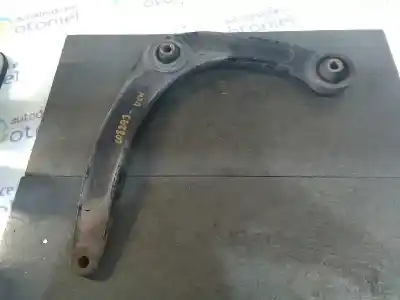 Recambio de automóvil de segunda mano de brazo suspension inferior delantero derecho para peugeot 308 sw premium referencias oem iam 833547  