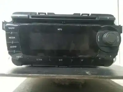 İkinci el araba yedek parçası Ses Sistemi / Radyo Cd için SEAT IBIZA SC (6J1) Stylance / Style OEM IAM referansları 6J0035153B  