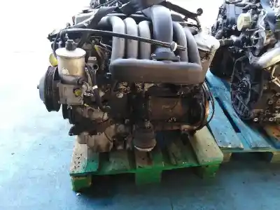 Pièce détachée automobile d'occasion moteur complet pour mercedes-benz clase c (w202) berlina 250 diesel (202.125) références oem iam 605910  