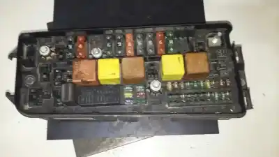 Piesă de schimb auto la mâna a doua panou siguranțe pentru opel vectra b berlina 2.2 16v dti cat (y 22 dtr / l50) referințe oem iam 13112918