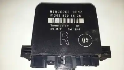 Автозапчастина б/у щит закр для mercedes-benz clase c (w203) berlina 220 cdi (203.006) посилання на oem iam 2038206626