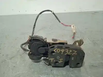 Автозапчасти б/у замок задней левой двери за MAZDA PREMACY (CP) Exclusive (84kW) ссылки OEM IAM CB0773310D  