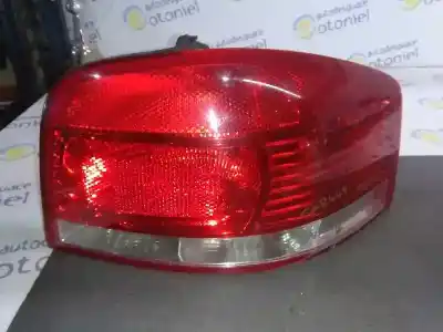 Автозапчасти б/у правый задний фонарь за audi a3 (8p) 1.9 tdi ambiente ссылки oem iam 8p0945096