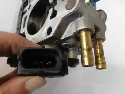 Second-hand car spare part throttle body for opel corsa c 1.0 12v cat (z 10 xe / lw3) oem iam references 0132008602  