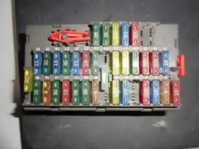 Recambio de automóvil de segunda mano de caja reles / fusibles para peugeot expert kasten komfort confort acristalato referencias oem iam 9631527980  