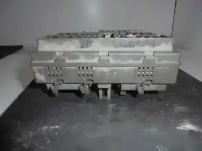 Recambio de automóvil de segunda mano de caja reles / fusibles para peugeot expert kasten komfort confort acristalato referencias oem iam 9631527980  