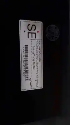 Автозапчастина б/у клімат-контроль для ssangyong rexton rx 290 plus посилання на oem iam 6870008510  
