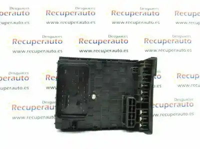 Recambio de automóvil de segunda mano de caja reles / fusibles para volkswagen passat variant (365) exclusive bluemotion referencias oem iam 3c0937125a  