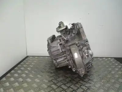 Second-hand car spare part gearbox for opel astra h caravan z19dt oem iam references m32  