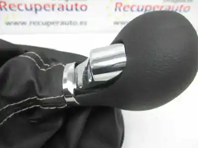 Second-hand car spare part gear lever knob for opel mokka 1.7 16v cdti oem iam references 55585859 6 velocidades 