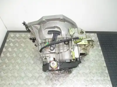 Pièce détachée automobile d'occasion boîte de vitesses pour renault master 2.5 d /g9u a6 références oem iam pk5371  