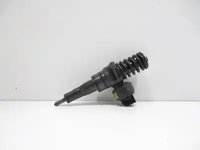 Second-hand car spare part injector for volkswagen golf v (1k1) (10.2003) bxe oem iam references 038130073ag