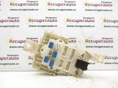Pezzo di ricambio per auto di seconda mano scatola relè/fusibili per suzuki splash a5b k10b riferimenti oem iam 3677085lc1  