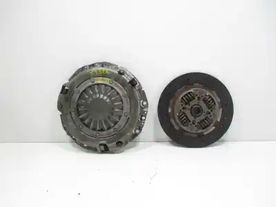 Pièce détachée automobile d'occasion kit d'embrayage pour renault master 2.5 d /g9u a6 références oem iam 196089  