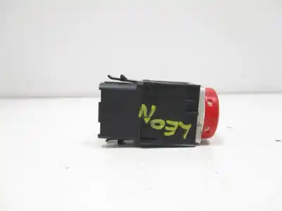 Pièce détachée automobile d'occasion commutateur d'éclairage pour seat leon (1p1) bxe références oem iam 5p0953235a  
