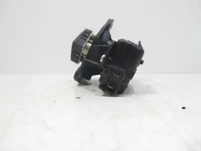 Recambio de automóvil de segunda mano de cerradura maletero / porton para renault clio ii fase ii (b/cb0) d4f722 referencias oem iam 8200447266  