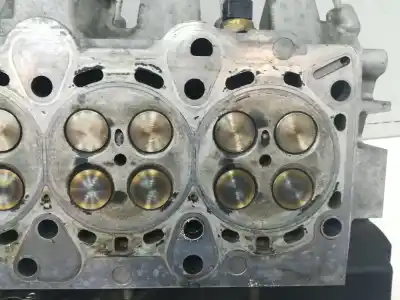 Second-hand car spare part cylinder head for land rover freelander (ln) 204d3 oem iam references 224703811  