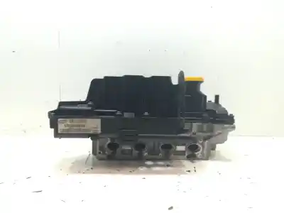 Second-hand car spare part cylinder head for land rover freelander (ln) 204d3 oem iam references 224703811  
