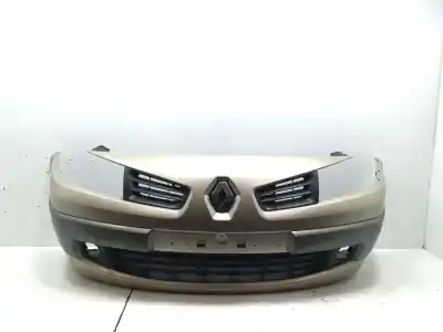 Recambio de automóvil de segunda mano de Paragolpes Delantero para RENAULT MEGANE II BERLINA 5P K9K732 referencias OEM IAM   