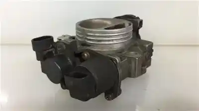 Pièce détachée automobile d'occasion boitier de papillon pour peugeot 106 (s2) 1.4 références oem iam 7276609001  2566a04