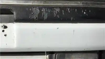 Pezzo di ricambio per auto di seconda mano paraurti anteriore per renault r 21 berlina (b/l48) 1.7 riferimenti oem iam 7701465609  